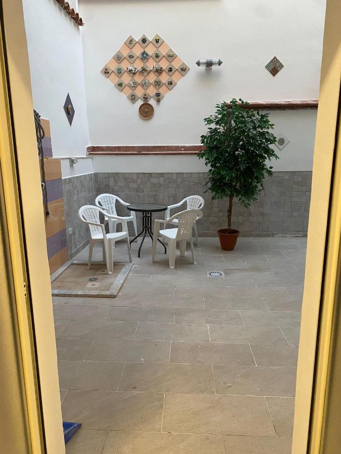Melody Rooms Siracusa سيراكوزا المظهر الخارجي الصورة