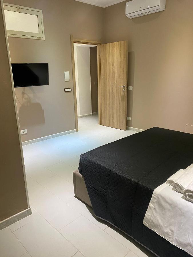 Melody Rooms Siracusa سيراكوزا المظهر الخارجي الصورة